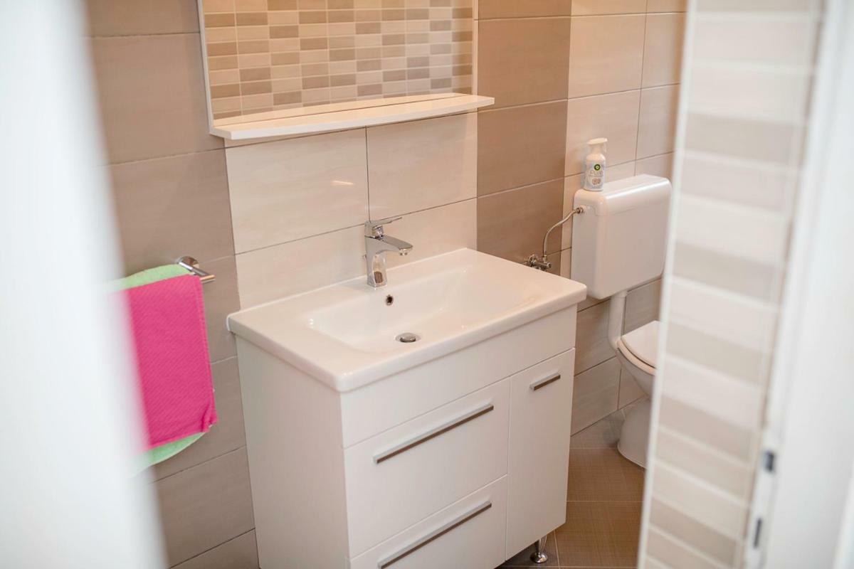 Apartman Jasmina Banjol Zewnętrze zdjęcie